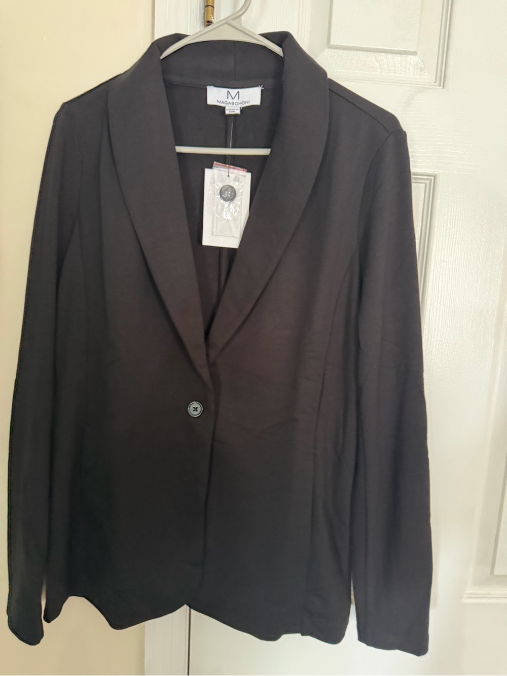Magaschoni Black Single-Button Shawl Collar Blazer